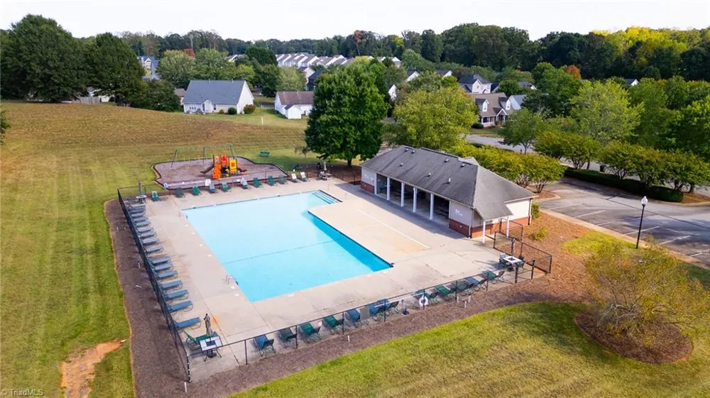 1660 Finwick Drive Pfafftown, NC 27040