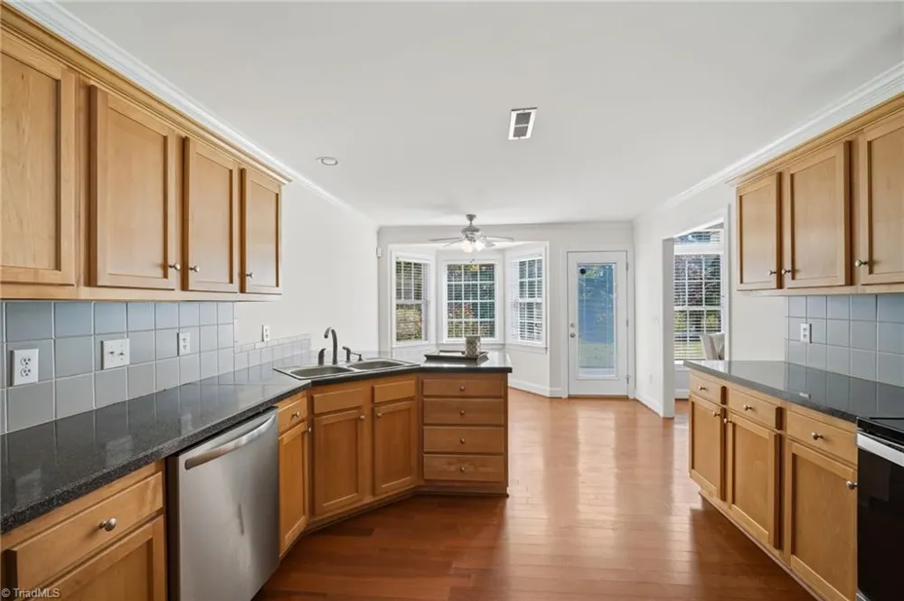 1660 Finwick Drive Pfafftown, NC 27040