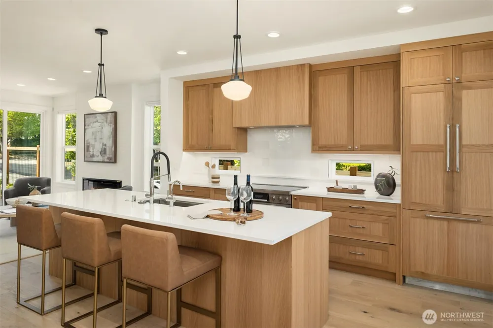 9323 126th Avenue NE Kirkland, WA 98033