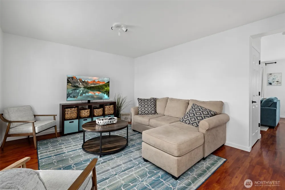 1589 SW Victory Street Oak Harbor, WA 98277