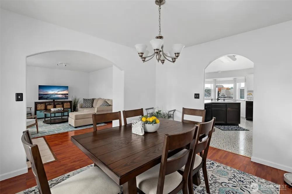 1589 SW Victory Street Oak Harbor, WA 98277