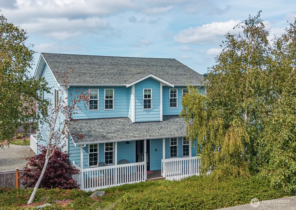 1589 SW Victory Street Oak Harbor, WA 98277