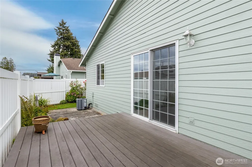 1811 F STREET SE #14 Auburn, WA 98002