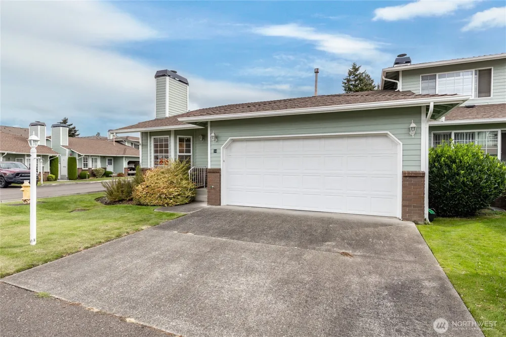 1811 F STREET SE #14 Auburn, WA 98002