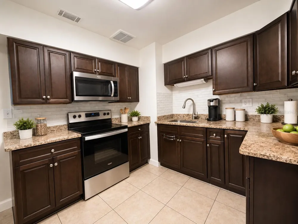 105 MARGARET STREET Auburndale, FL 33823