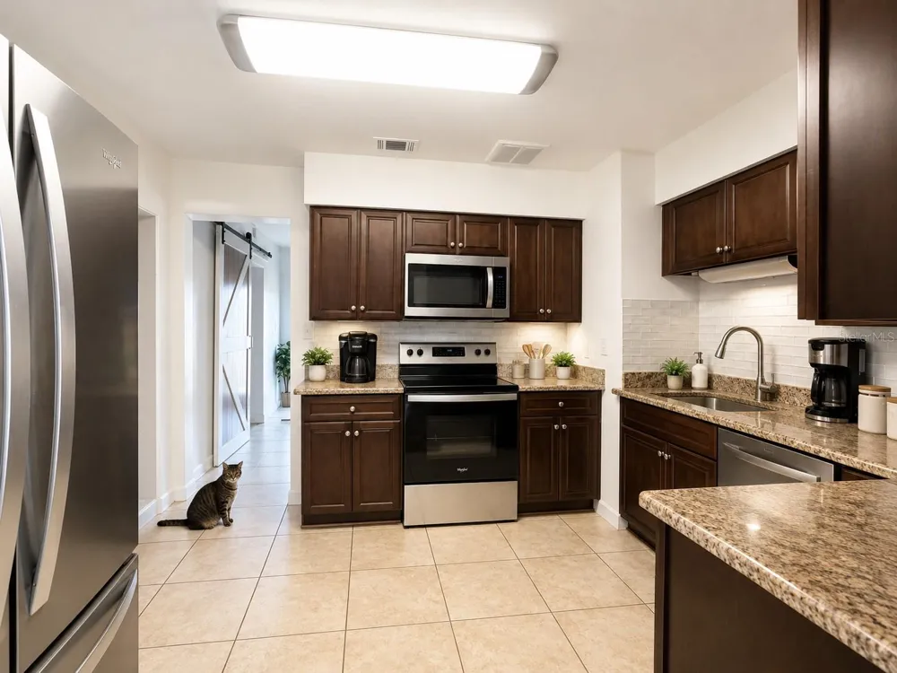 105 MARGARET STREET Auburndale, FL 33823