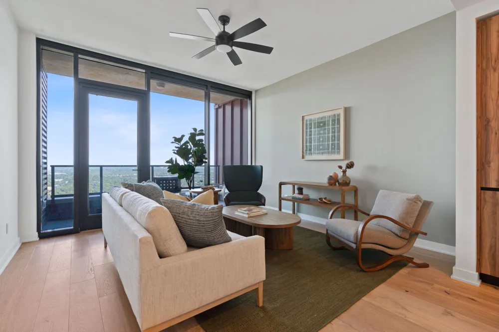 84 East Avenue #1705 Austin, TX 78701