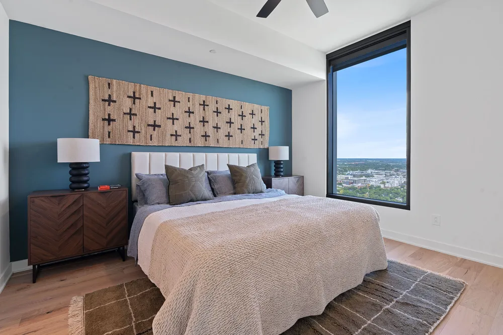 84 East Avenue #1705 Austin, TX 78701