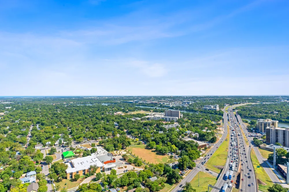 84 East Avenue #1705 Austin, TX 78701