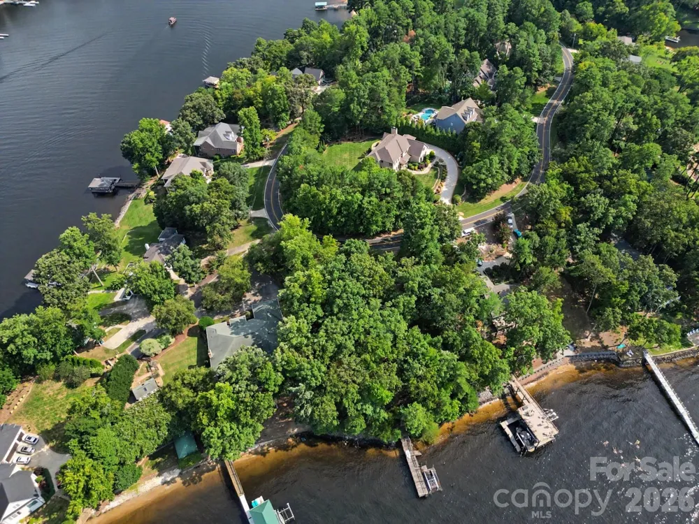 327 Grasshopper Circle Mooresville, NC 28117