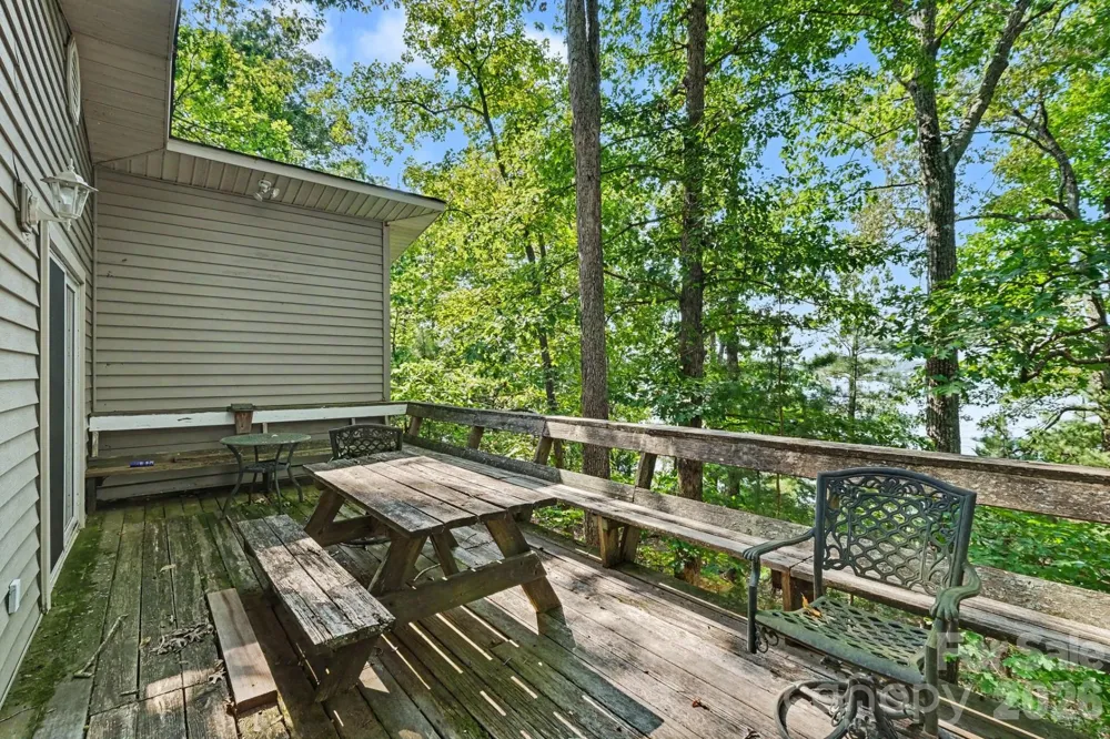 327 Grasshopper Circle Mooresville, NC 28117