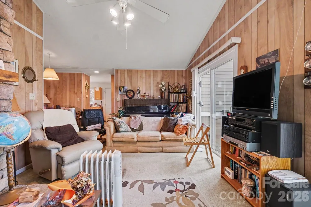 327 Grasshopper Circle Mooresville, NC 28117