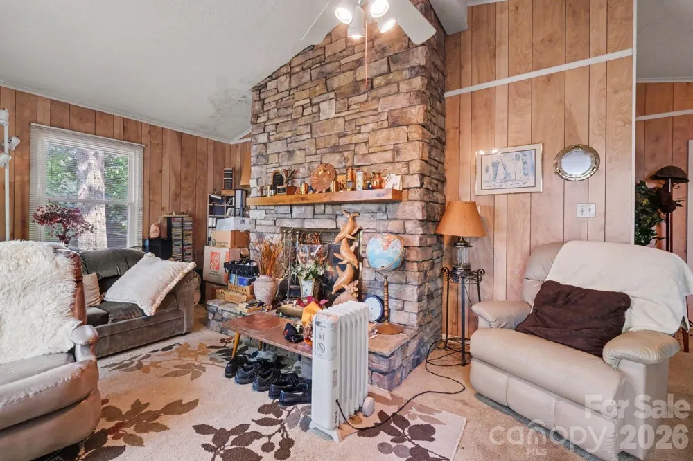 327 Grasshopper Circle Mooresville, NC 28117