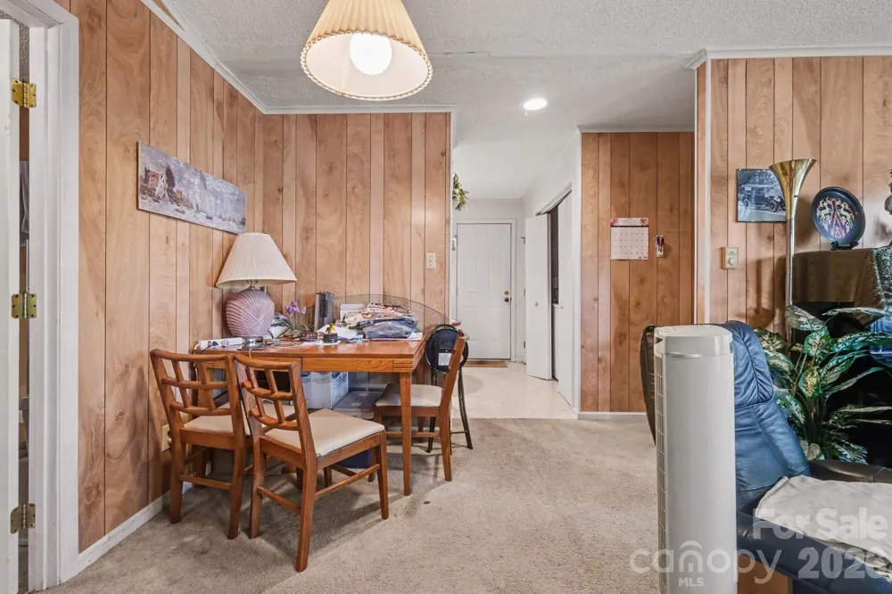327 Grasshopper Circle Mooresville, NC 28117