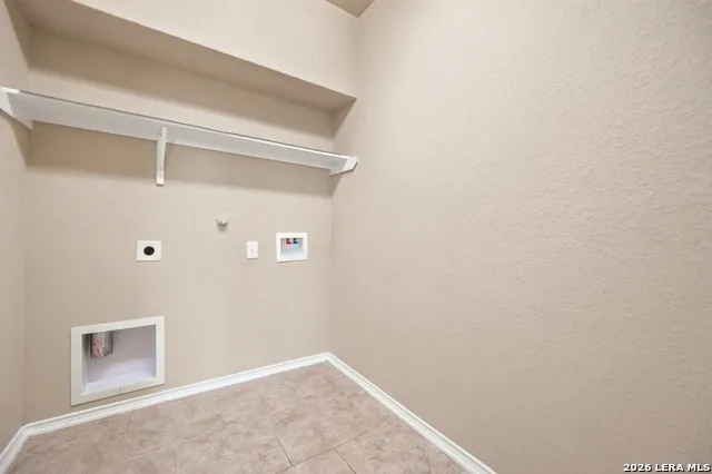 10220 Colonel Rdg Schertz, TX 78154