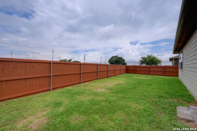10220 Colonel Rdg Schertz, TX 78154
