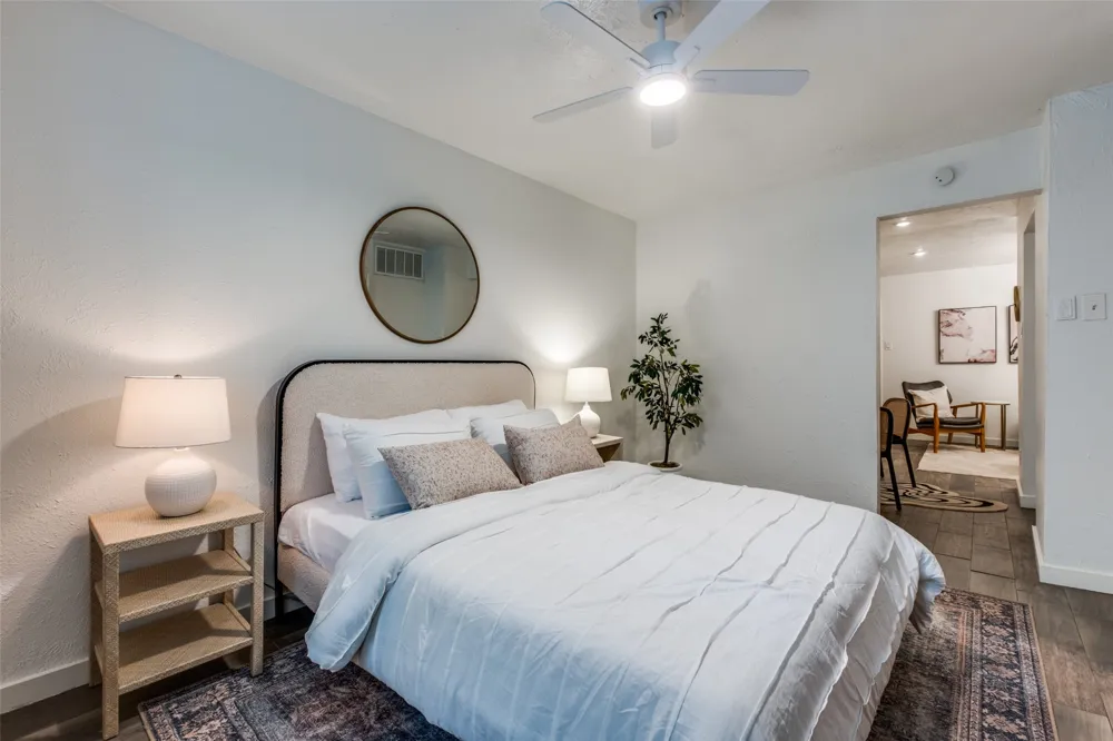 4525 Gilbert #204 Dallas, TX 75219