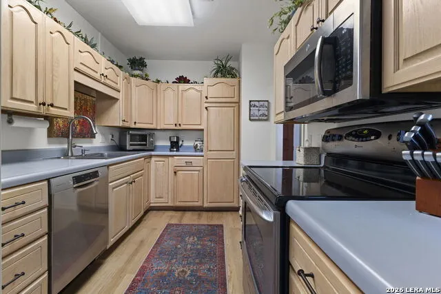 1 TOWERS PARK LN #1111 San Antonio, TX 78209