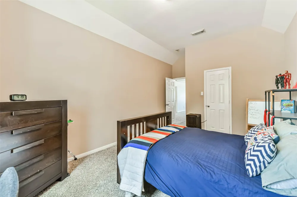 12206 Bell Creek Drive Pearland, TX 77584