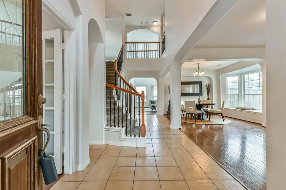 12206 Bell Creek Drive Pearland, TX 77584