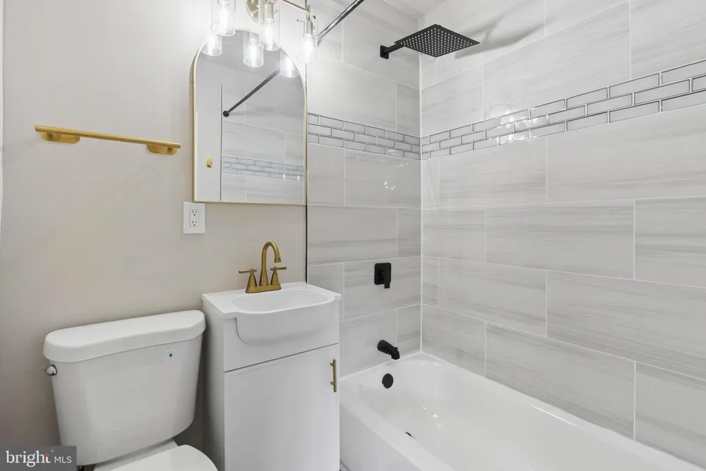 4035 ANNELLEN ROAD Baltimore, MD 21215