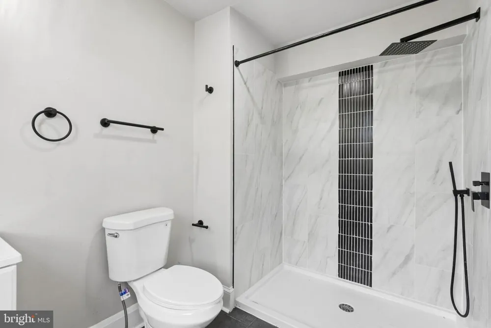4035 ANNELLEN ROAD Baltimore, MD 21215