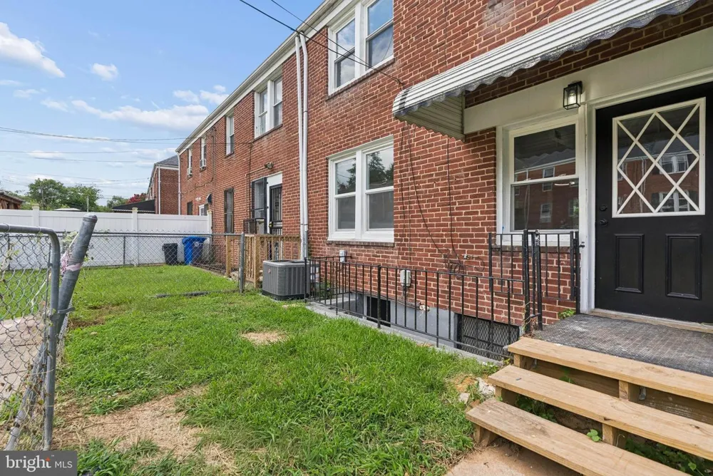 4035 ANNELLEN ROAD Baltimore, MD 21215