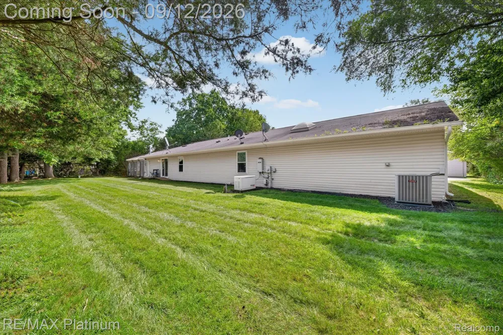 4254 W Highland Road Highland Charter Township, MI 48357