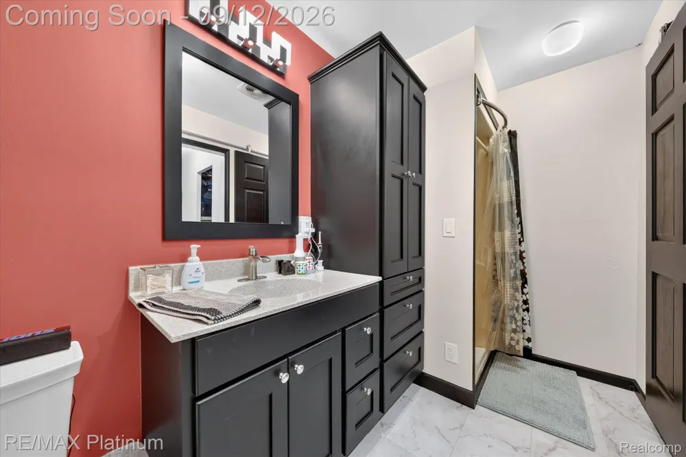 4254 W Highland Road Highland Charter Township, MI 48357