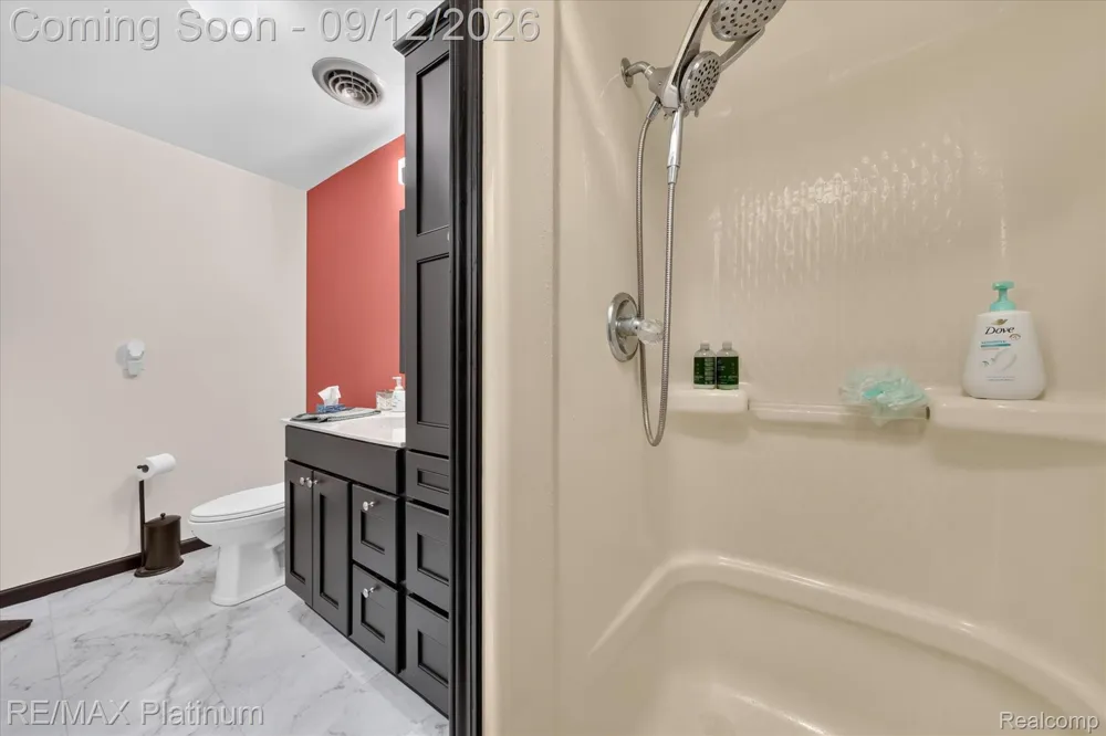 4254 W Highland Road Highland Charter Township, MI 48357