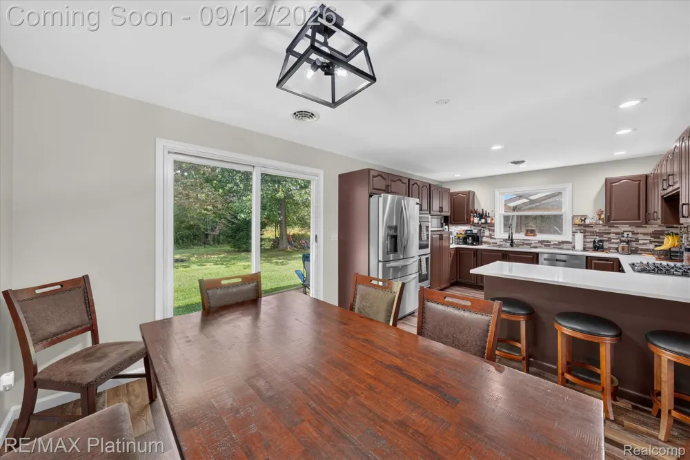 4254 W Highland Road Highland Charter Township, MI 48357