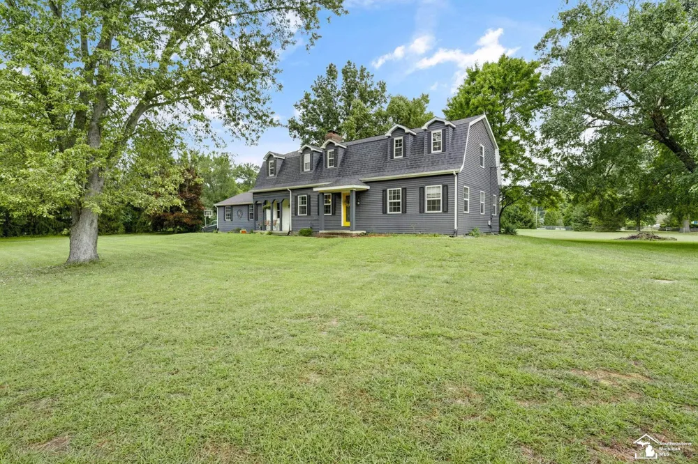 14974 Ida Center Road Summerfield Township, MI 49270