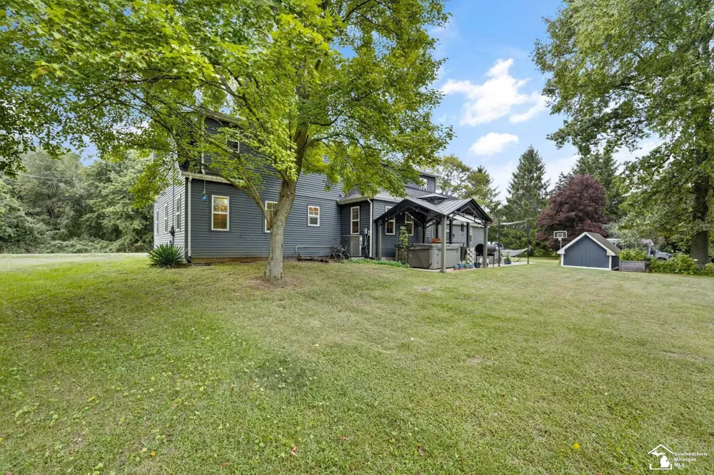 14974 Ida Center Road Summerfield Township, MI 49270