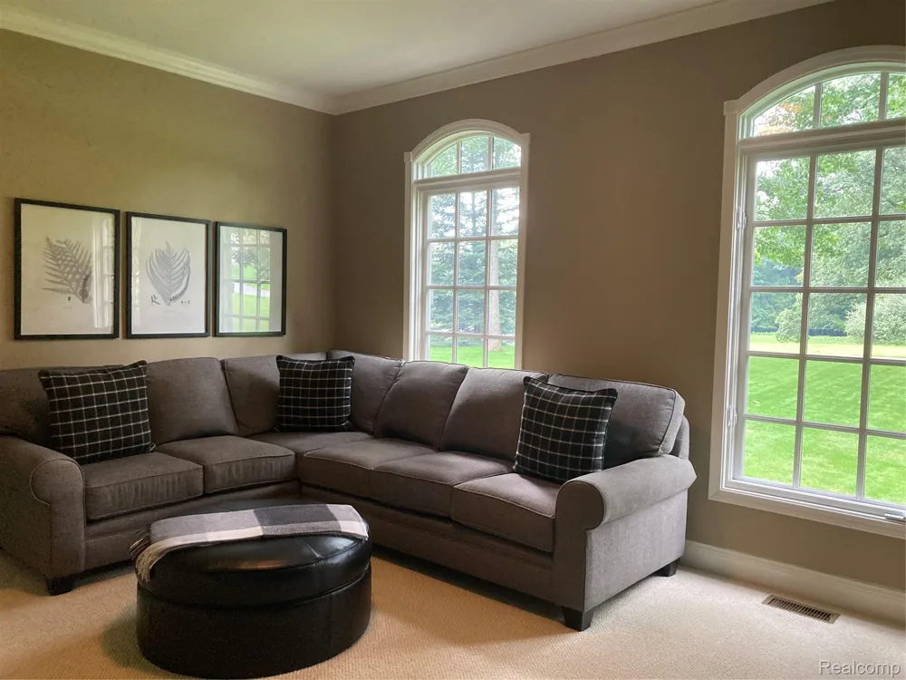 11246 Honeysuckle Court Tyrone Township, MI 48430