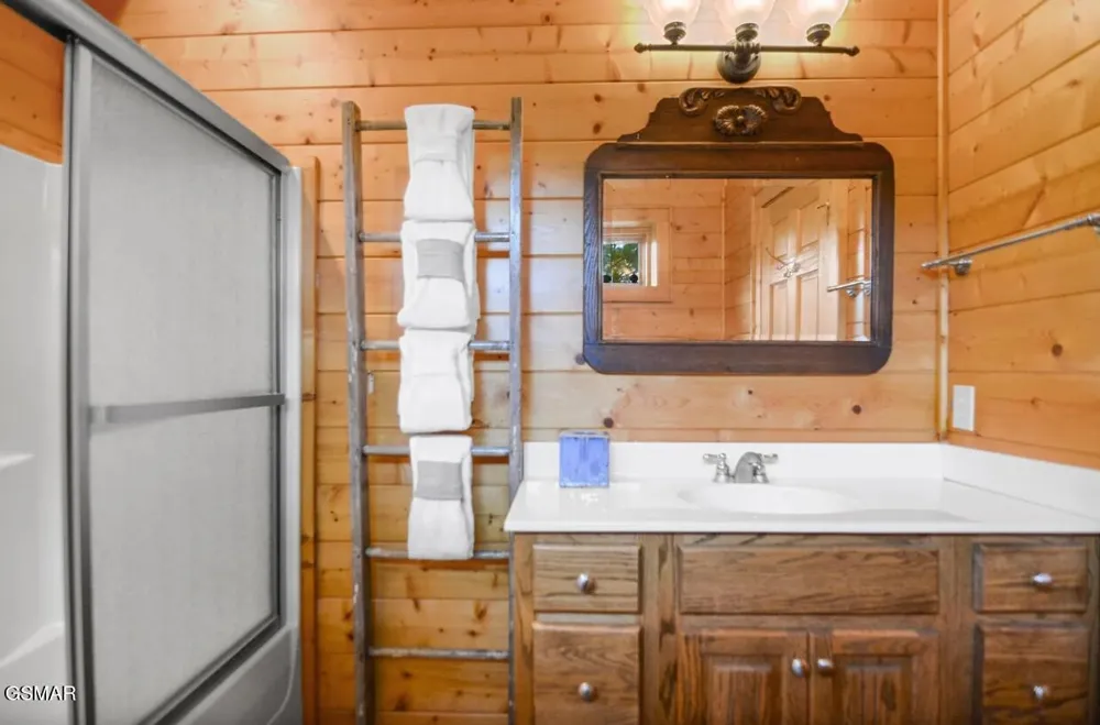 2837 Cedar Falls Way Sevierville, TN 37862