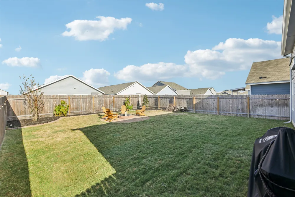 116 Painted Night Road Hutto, TX 78634