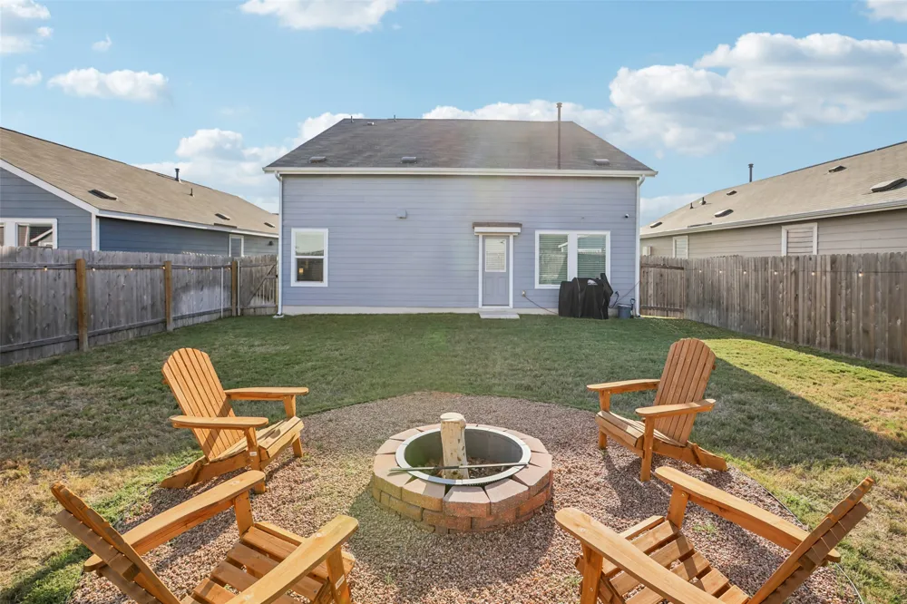 116 Painted Night Road Hutto, TX 78634