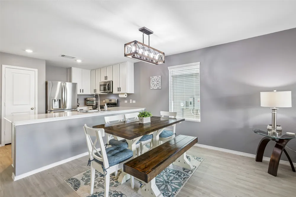 116 Painted Night Road Hutto, TX 78634