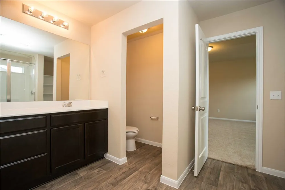 142 Sulphur River Loop Hutto, TX 78634