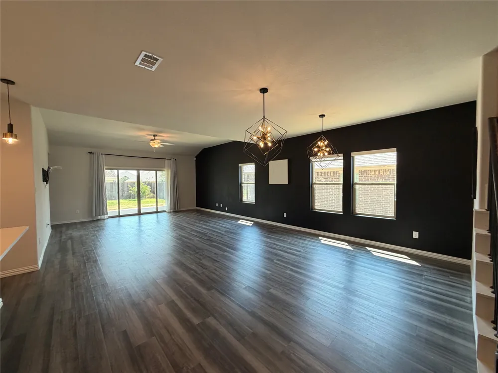 633 Cedar Springs Drive Princeton, TX 75407