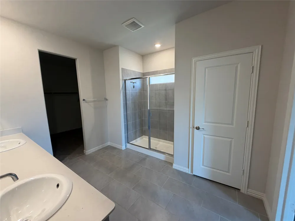 633 Cedar Springs Drive Princeton, TX 75407