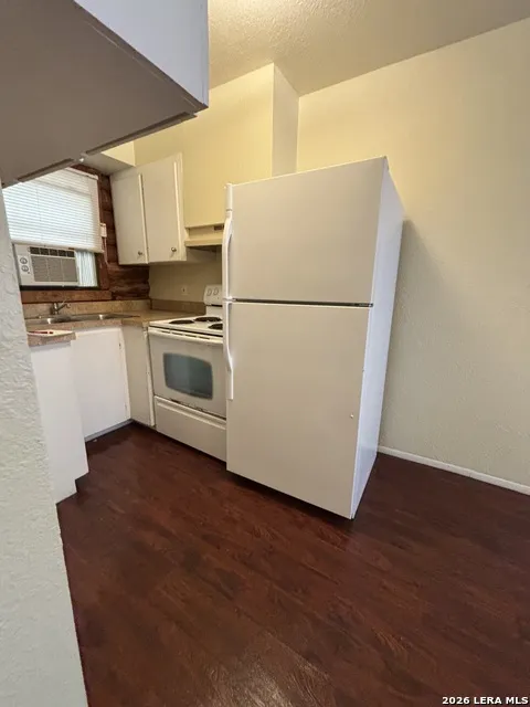 234 SAN ANGELO ST Unit 17 Bandera, TX 78003