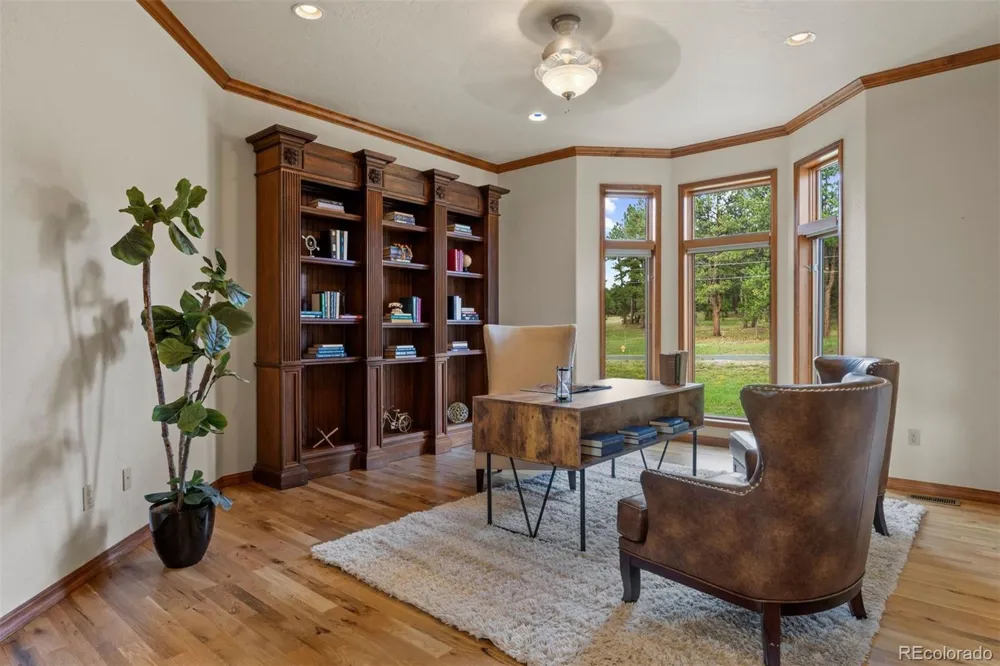 8061 Sugarloaf Road Larkspur, CO 80118