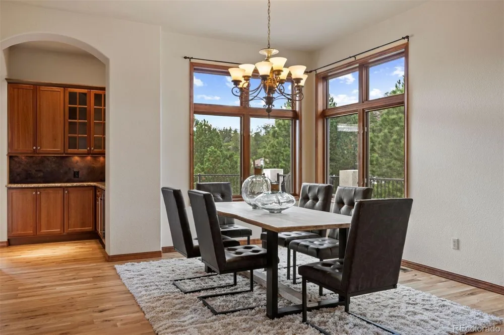 8061 Sugarloaf Road Larkspur, CO 80118
