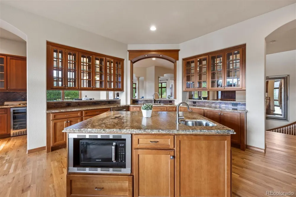 8061 Sugarloaf Road Larkspur, CO 80118