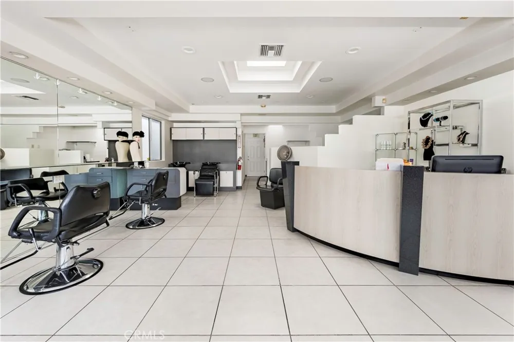 4632 E 7th Long Beach, CA 90804