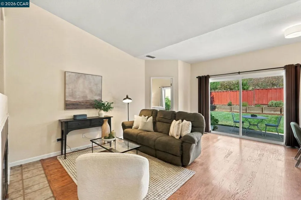 244 Stranahan Cir Clayton, CA 94517