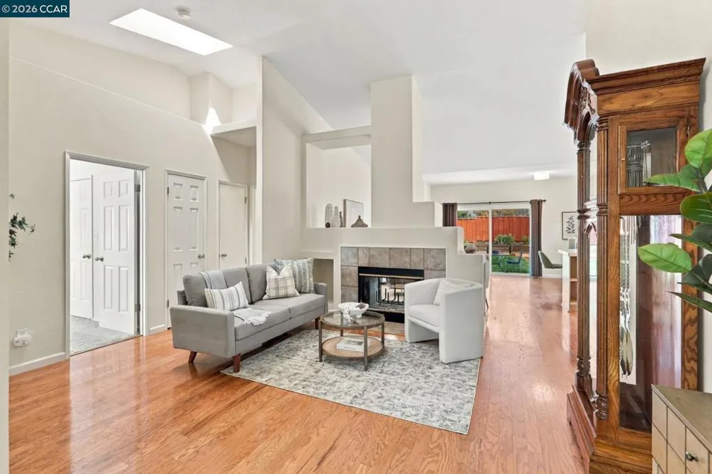 244 Stranahan Cir Clayton, CA 94517