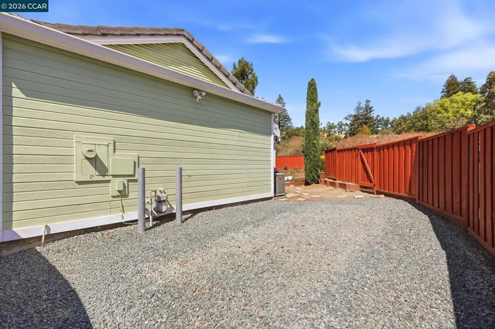 244 Stranahan Cir Clayton, CA 94517