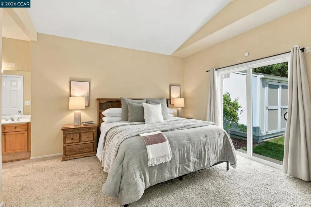 244 Stranahan Cir Clayton, CA 94517